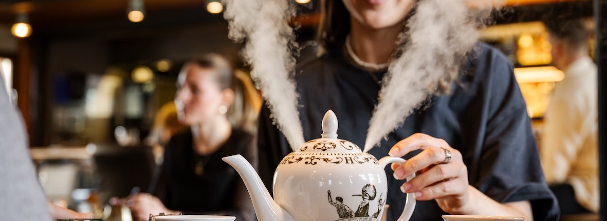 Tee im Scherzhaus Bistro Köniz